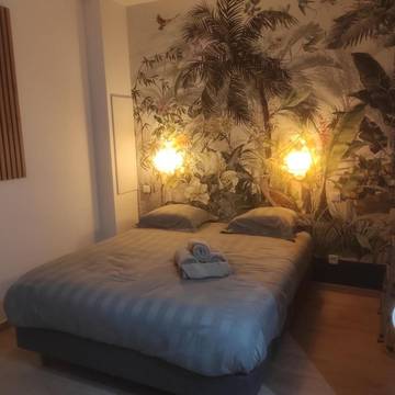 Gîte pour 2 personnes, avec piscine et terrasse à Manapy les Bains