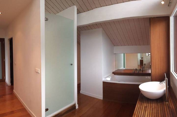 Villa pour 12 personnes, avec jardin ainsi que sauna et jacuzzi à Veyrier-du-Lac - 4