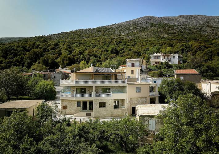 Entire apartment, Apartment 'Villa 2' with Mountain View, Balcony and Wi-Fi in Lasithi Plateau, Lasithi