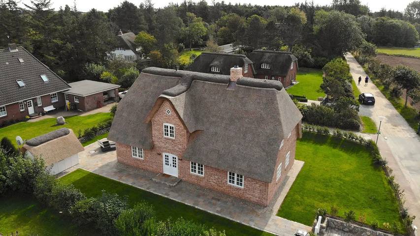 Ferienhaus für 6 Personen, mit Sauna und Garten sowie Terrasse in Nieblum - 2