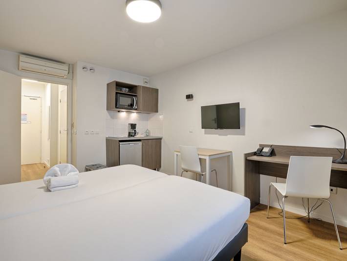 Gîte pour 2 personnes, animaux acceptés dans Val-de-Marne - 3