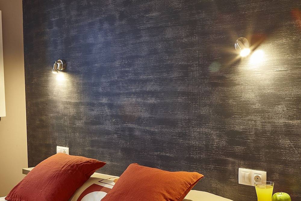 Entire apartment, New flat in the old town, 2min from the beach and port. Free Wifi in Lekeitio, Basque Coast (Spain)