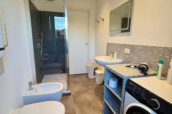 Appartamento intero, \"Ringhiera C7\"  Nuovo con balcone a Omegna in Omegna, Lago d'Orta