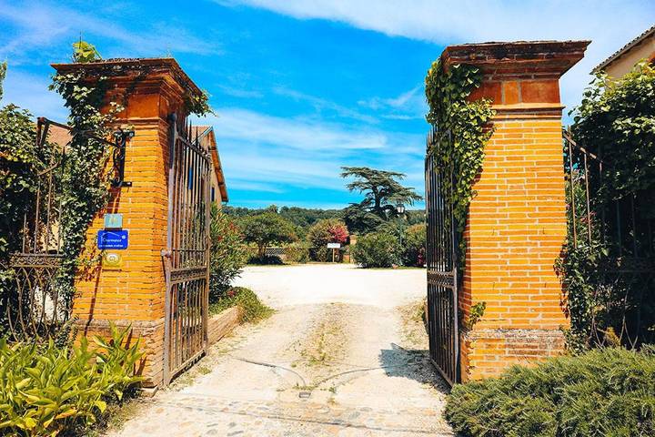 Location de vacances pour 5 personnes, avec piscine ainsi que jardin et vue, animaux acceptés à Lafrançaise - 2