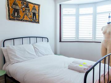 Glamping for 6 People in Watford, Hertfordshire, Photo 4