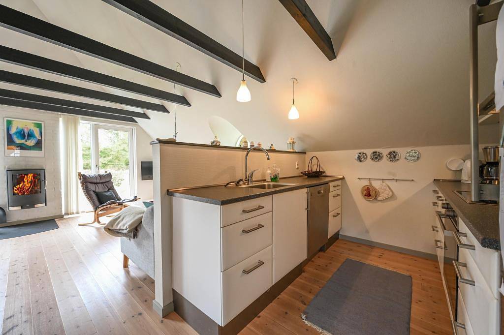 Hell und freundlich eingerichtetes Ferienhaus mit schönem, gut geschützem Innenhof in Ulfborg, Holstebro und Umgebung