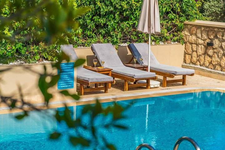 Villa pour 8 personnes, avec jardin - 1