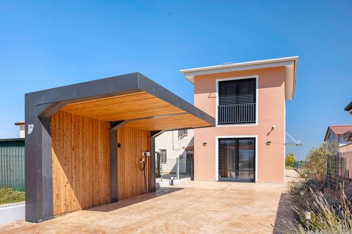 Landhaus für 6 Personen, mit Garten in Italien