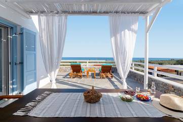 Gîte pour 5 personnes, avec balcon et vue dans Xerokampos