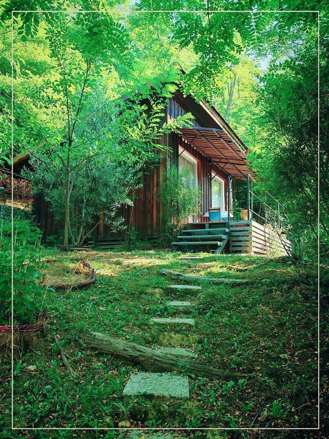Cottage pour 2 personnes, avec jardin ainsi que vue et sauna à Ponlat-Taillebourg