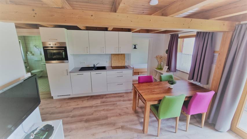 Ganze Wohnung, Ferienwohnung "Grün" am Bodensee mit Wlan, Balkon & Garten in Lindau, Bayerisch Schwaben