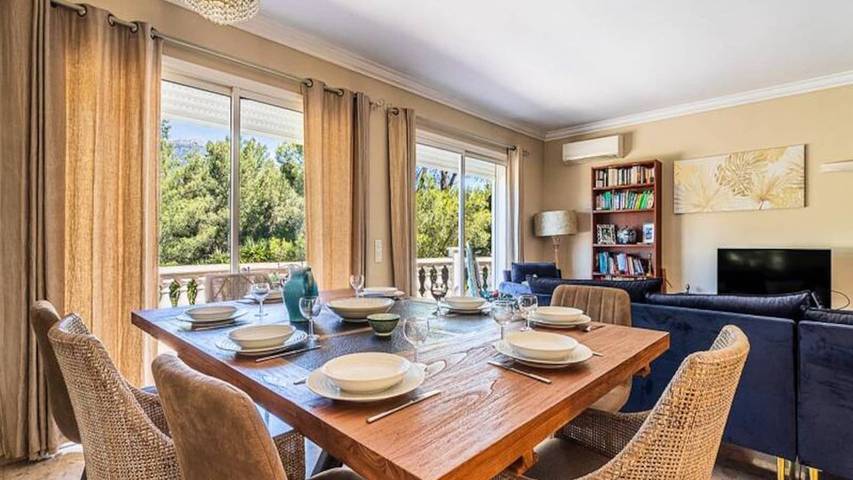 Ferienwohnung für 11 Personen, mit Garten und Pool in Toulon - 4