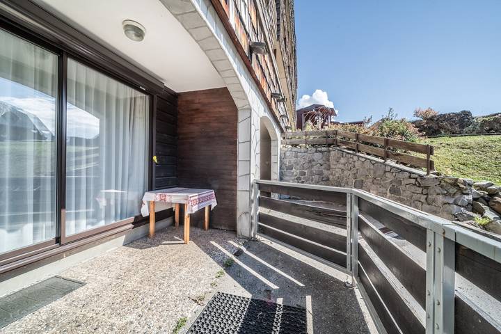 Apartamento entero, Apartamento 'Les Pralyssimes 462' con vistas a la montaña, terraza privada y Wi-Fi in Le Praz de Lys, Taninges