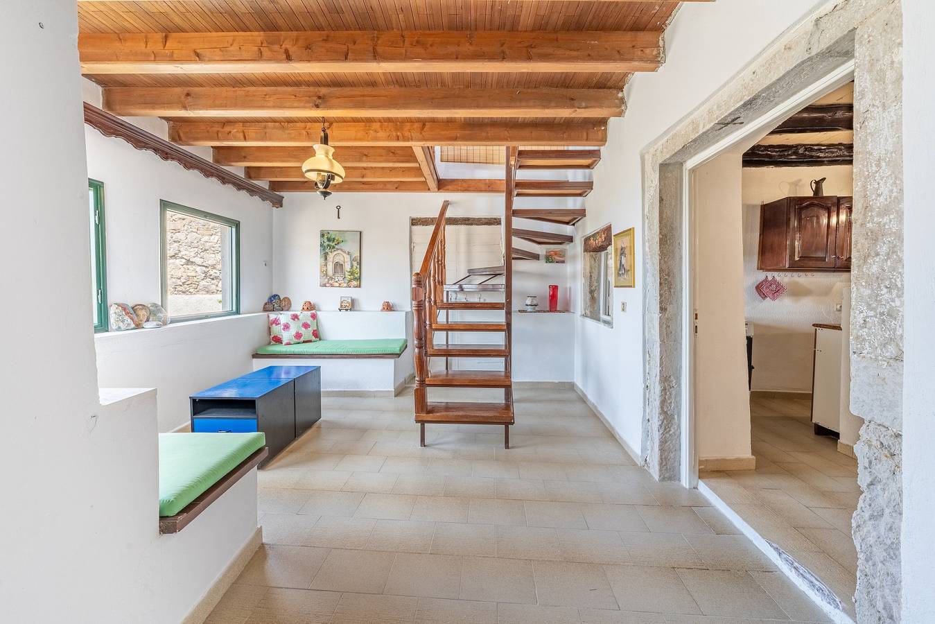Casa de férias 'Priest's Traditional Mansion' com vista para o mar, terraço partilhado e Wi-Fi in Corfu