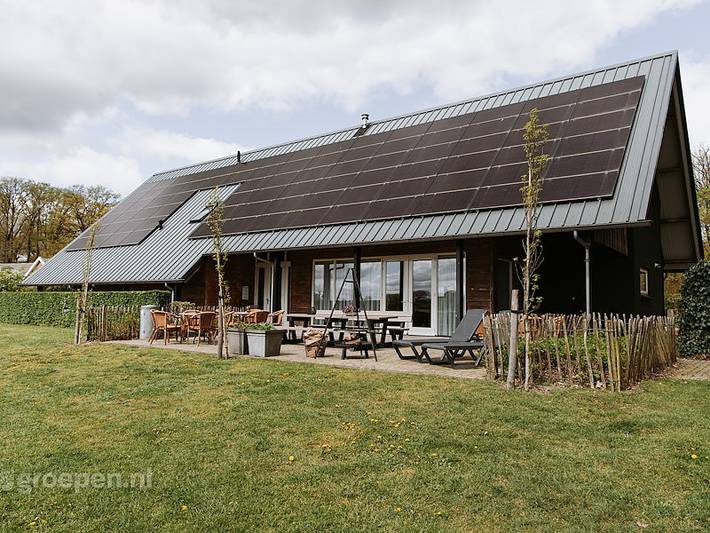 Vakantiehuis voor 31 personen, met Balkon/Terras en Terras in Twente