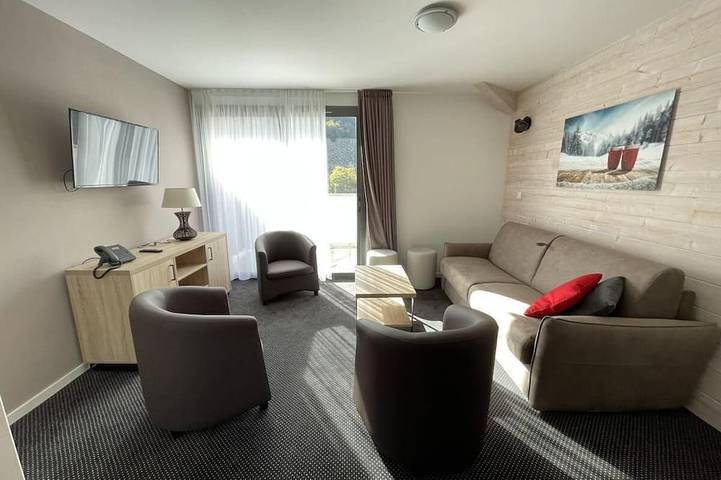 Appartement de vacances pour 8 personnes, avec jacuzzi et piscine - 1
