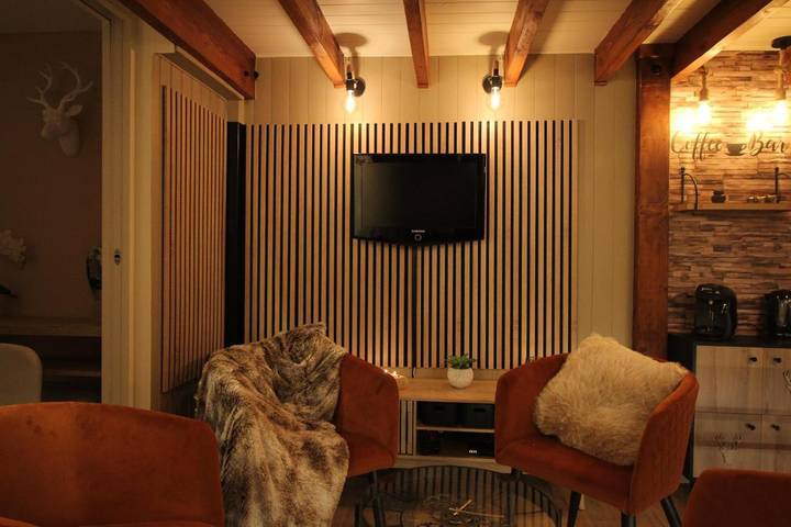 Location de vacances pour 5 personnes, avec piscine et jacuzzi ainsi que sauna et jardin, adapté aux familles dans Vexin-sur-Epte - 3