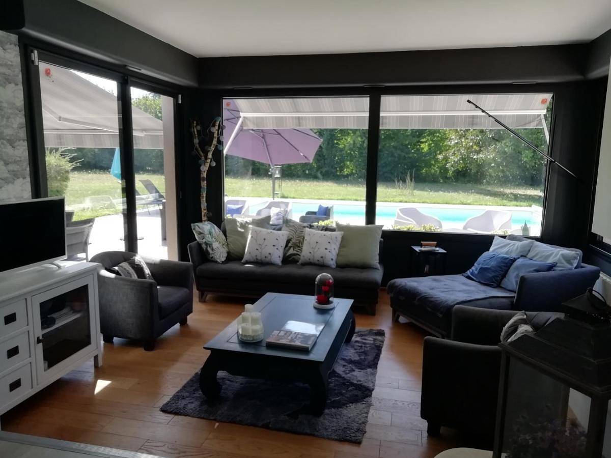 Chambre Dans Villa in Mulsanne, Sarthe