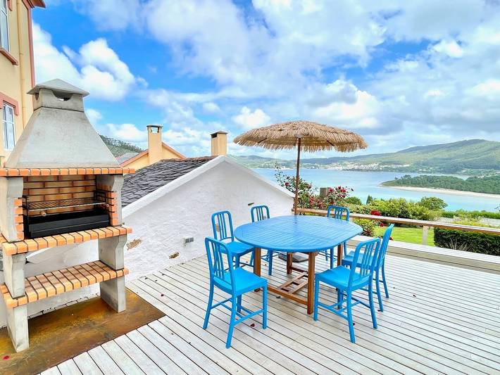 Maison de vacances pour 8 personnes, avec Vue sur l’océan et Jardin à Mañón