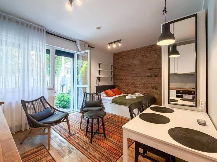 Apartament wakacyjny dla 2 osób, z Taras i Ogród w Chorzów