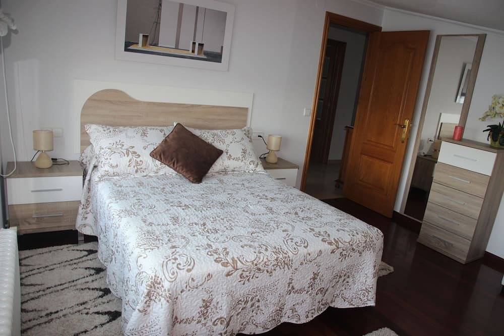 Entire apartment, Historical center of Combarro in Poio, Rías Baixas