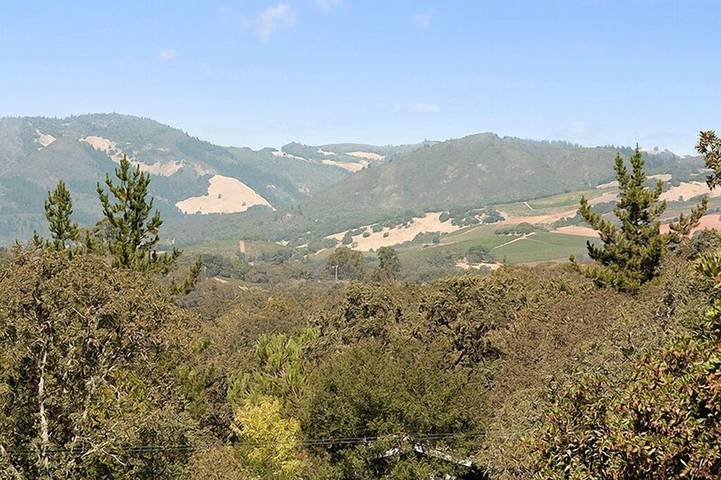 Holiday rental for 2 people, with terrace and garden as well as hot tub in San Francisco Bay Area