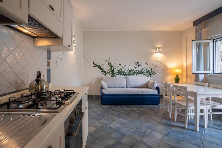 Entire apartment, Ulivo   Apartment in the Residence le Ruve Bianche with swimming pool and private beach in Vibonati, Cilento Coast