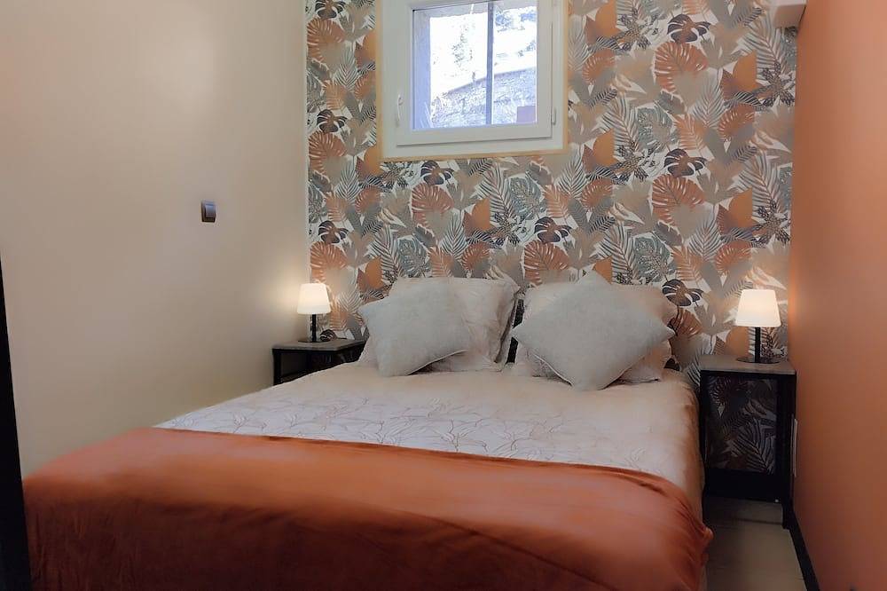 Apartamento entero, Renovated 1 to 4 person studio in the heart of nature in Meyrueis, Cevenas