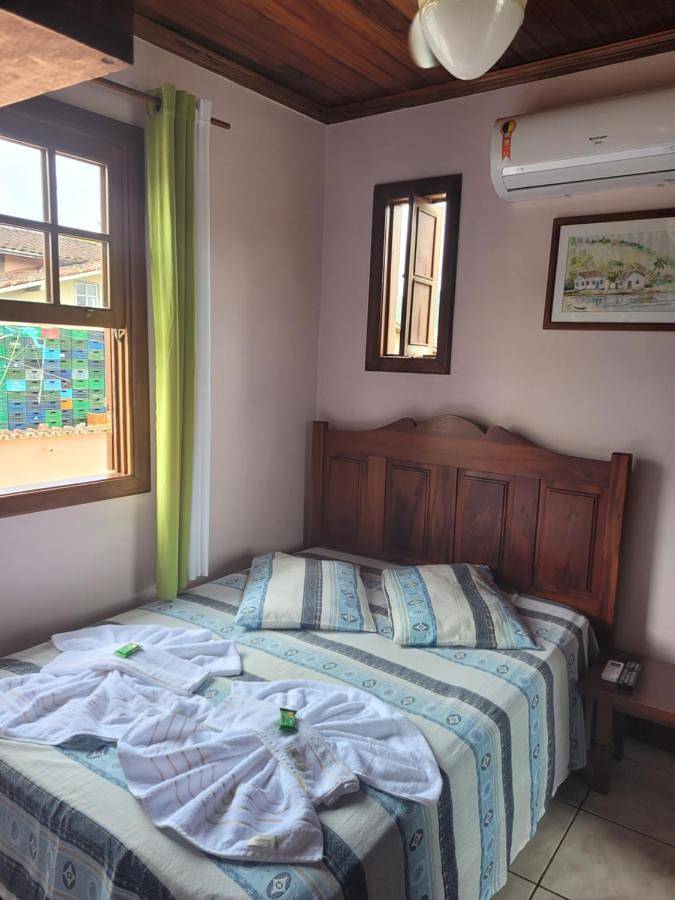 Casas e apartamentos de temporada para 8 pessoas, com balcão e vista, com animais de estimação em Paraty