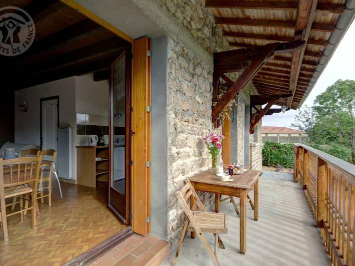 Gîte pour 4 personnes, avec jardin dans la Loire - 2