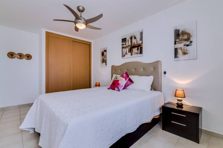 Ganze Wohnung, Mar apartment wonderful view - Quarteira in Cavacos, Quarteira