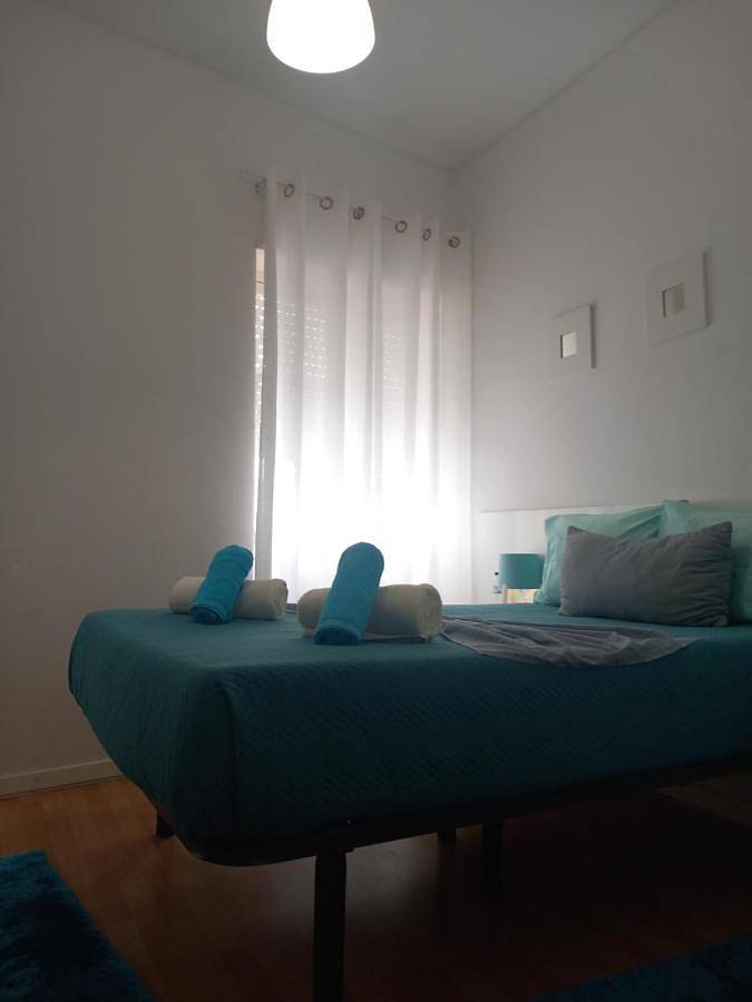 Gîte pour 2 personnes, avec vue ainsi que jardin et terrasse à Peniche - 4