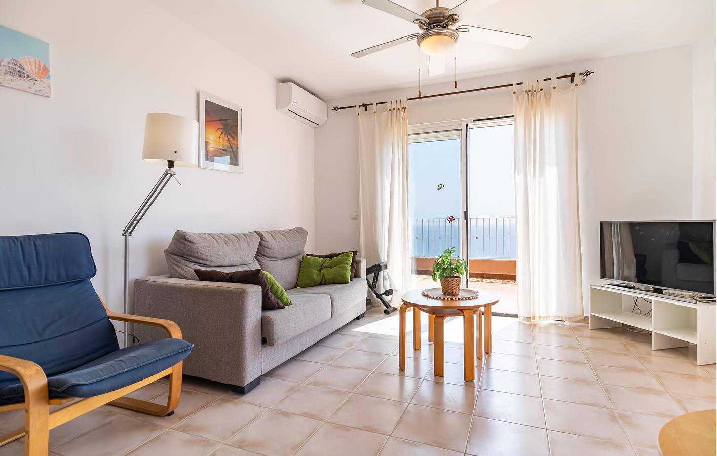 Appartement de vacances entier, Appartement avec vue sur la mer, avec piscine, parking et WiFi, à 2 km de la plage in Playa de las Ventanicas, Mojácar