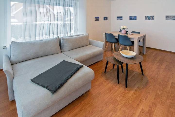 Ferienhaus für 9 Personen, mit Terrasse, mit Haustier in Norden-Norddeich