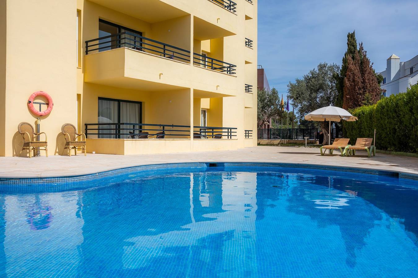 Maison de vacances 'Apto Con Terraza 101' avec piscine partagée, terrasse privée et climatisation in Cala Millor, Son Servera