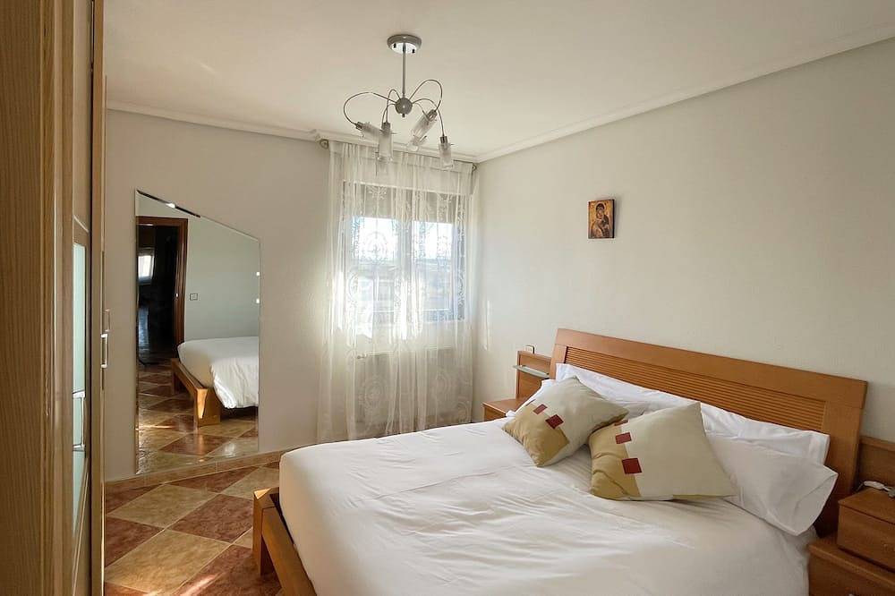 Entire apartment, Cómodo alojamiento en Alba de Tormes in Alba de Tormes, Salamanca Province