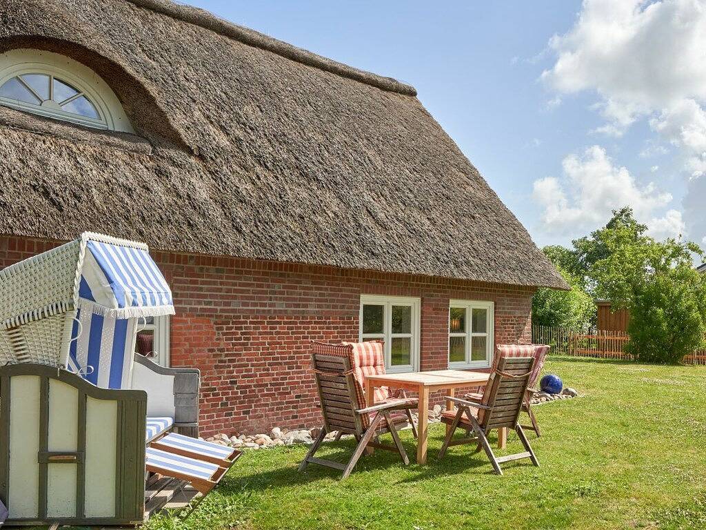 Reetgedecktes Ferienhaus Haubarg-Kieker in Simonsberg, Halbinsel Eiderstedt