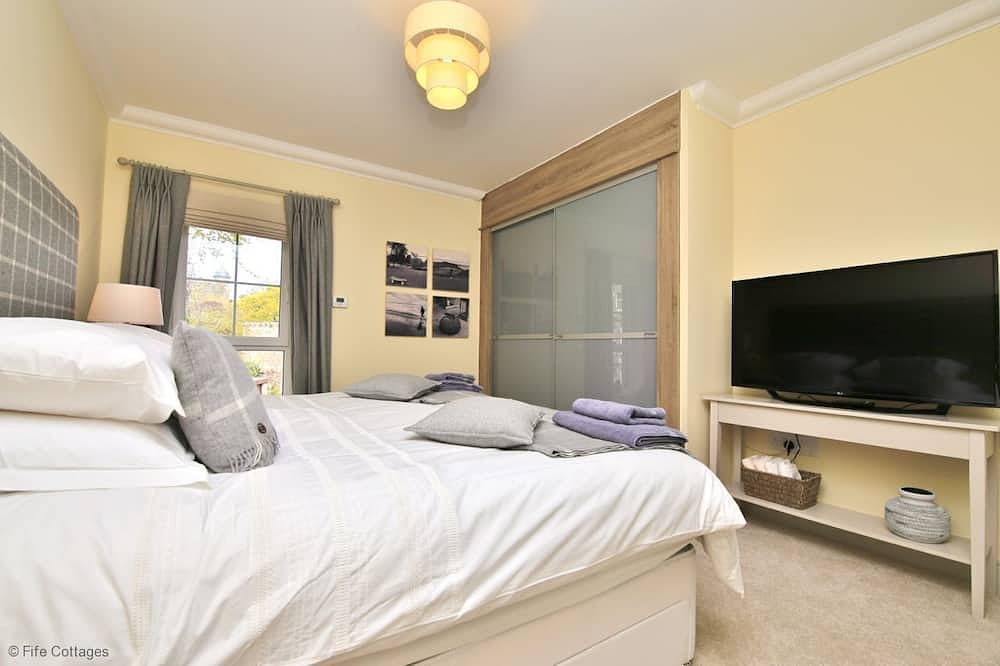 Fabulous 2 bedroomed apartment with gorgeous interiors in St Andrews, Fife region