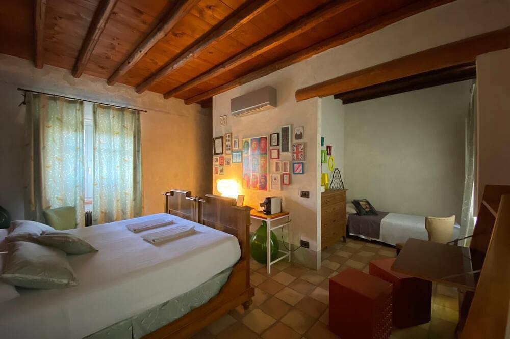 B&B molino2 red Triple room comfort in Vérone, Province de Vérone