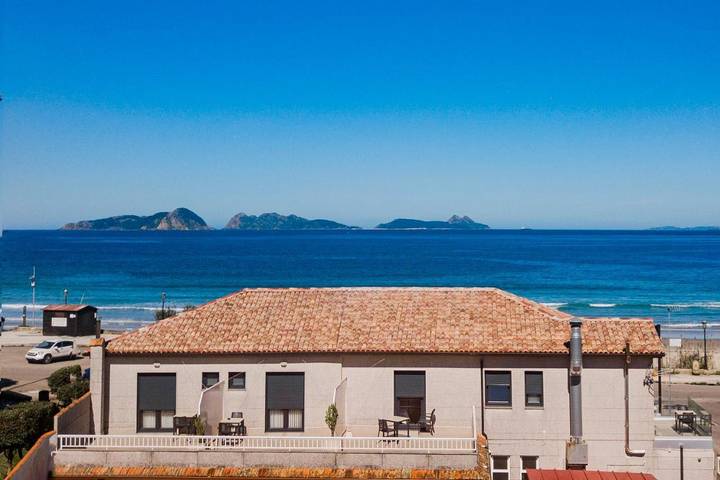 Casa de huéspuedes para 2 personas, con Terraza y Jardín en Nigrán