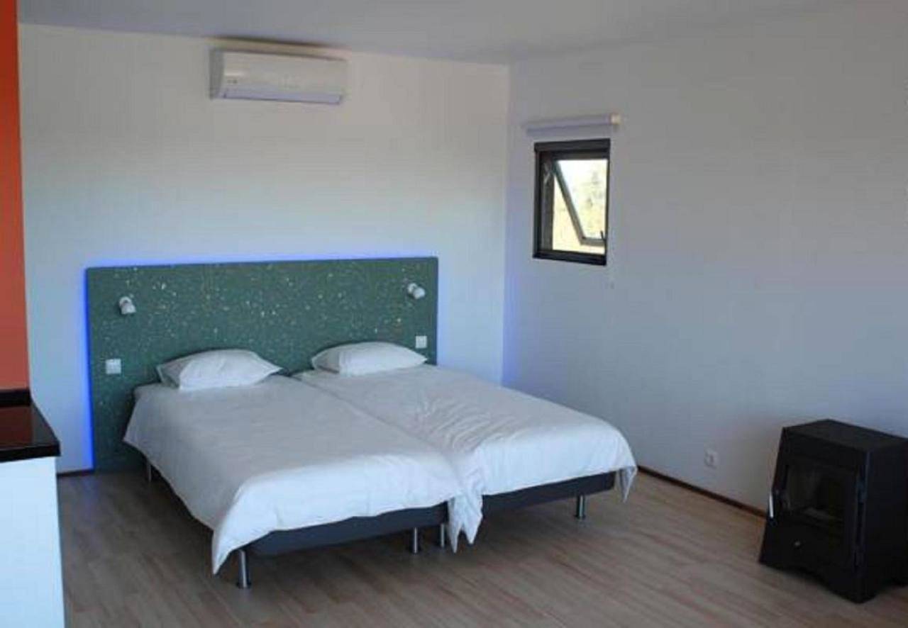 Bubulcus and Bolotas - Off Grid Nature Holiday Home in Arraiolos, Distrito de Évora