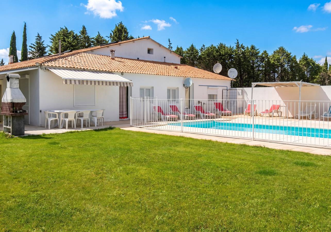 Charmante Villa in Meynes mit privatem Pool in Meynes, Nimes und Umgebung