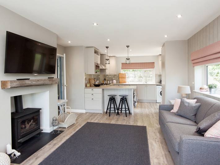 Log cabin for 4 people in Salcombe