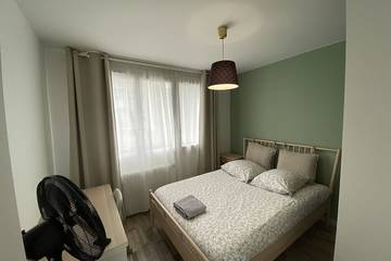 Appartement De Vacances pour 6 Personnes dans Saint-Étienne, Parc Naturel Régional du Pilat, Photo 3