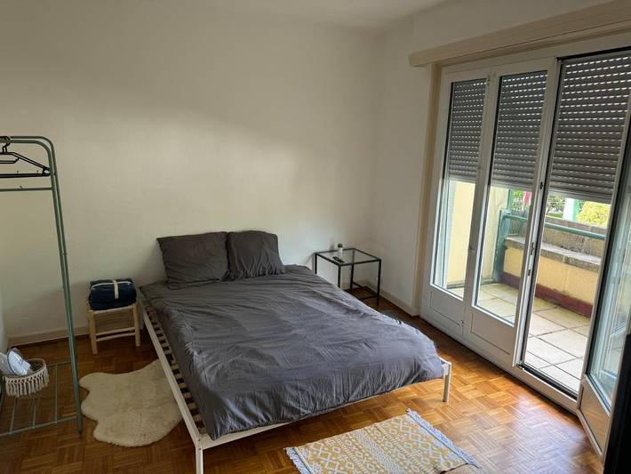 Gîte pour 2 personnes, avec vue ainsi que terrasse et vue sur le lac à Villeneuve (Suisse)