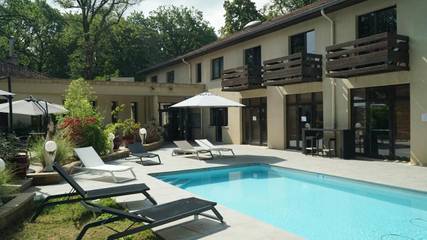 Hôtel pour 2 personnes, avec terrasse et piscine à Amnéville