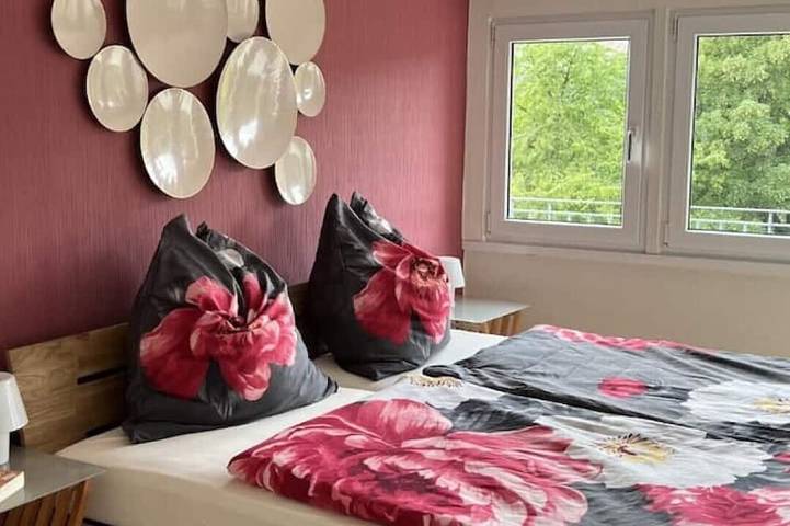 Apartamento entero, Panoramic apartment with 65 sqm with fortress view from the Koblenz hilltop location in Deutsches Eck, Coblenza