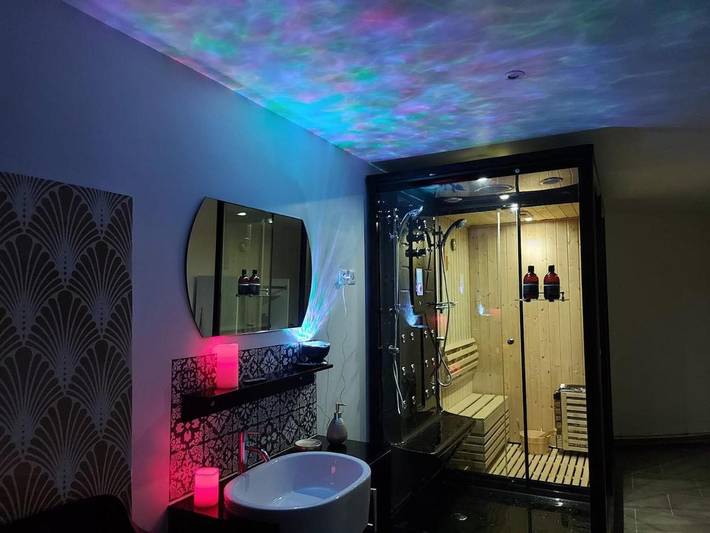 Location de vacances pour 2 personnes, avec vue ainsi que sauna et jardin à Venette