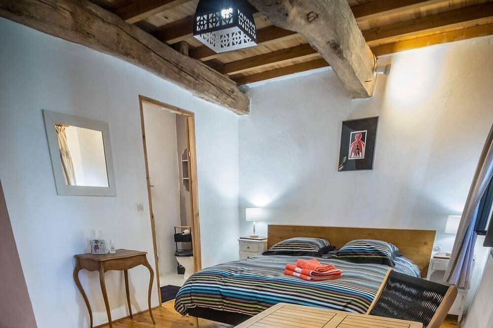 Chambres d'hôtes, Carla - Quiet former sheepfold with swimming pool and panoramic view in Touget, Gers