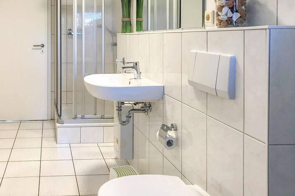 Ganze Wohnung, Haustierfreundliche Wohnung in Gollwitz, Nordwestmecklenburg (Wismar und Umgebung)